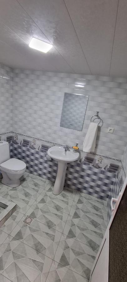 Hostel Muborak Samarkand Esterno foto