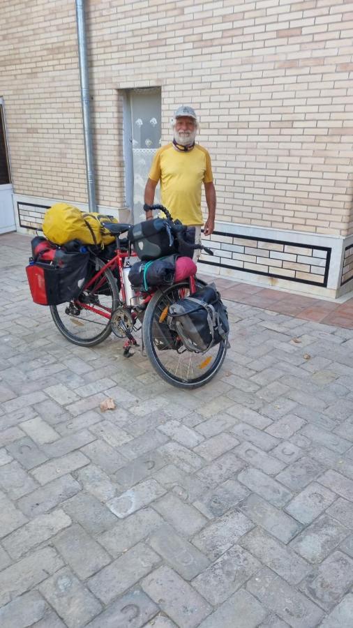 Hostel Muborak Samarkand Esterno foto